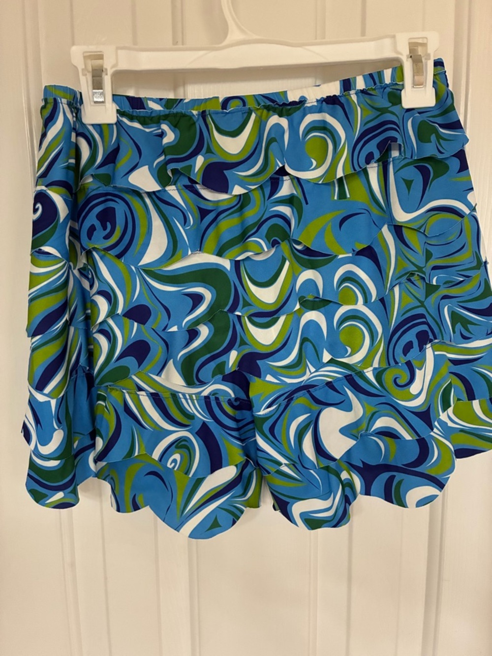 High-Waist Ruffled Shorts in Blue Multi - Picture 2 of 5